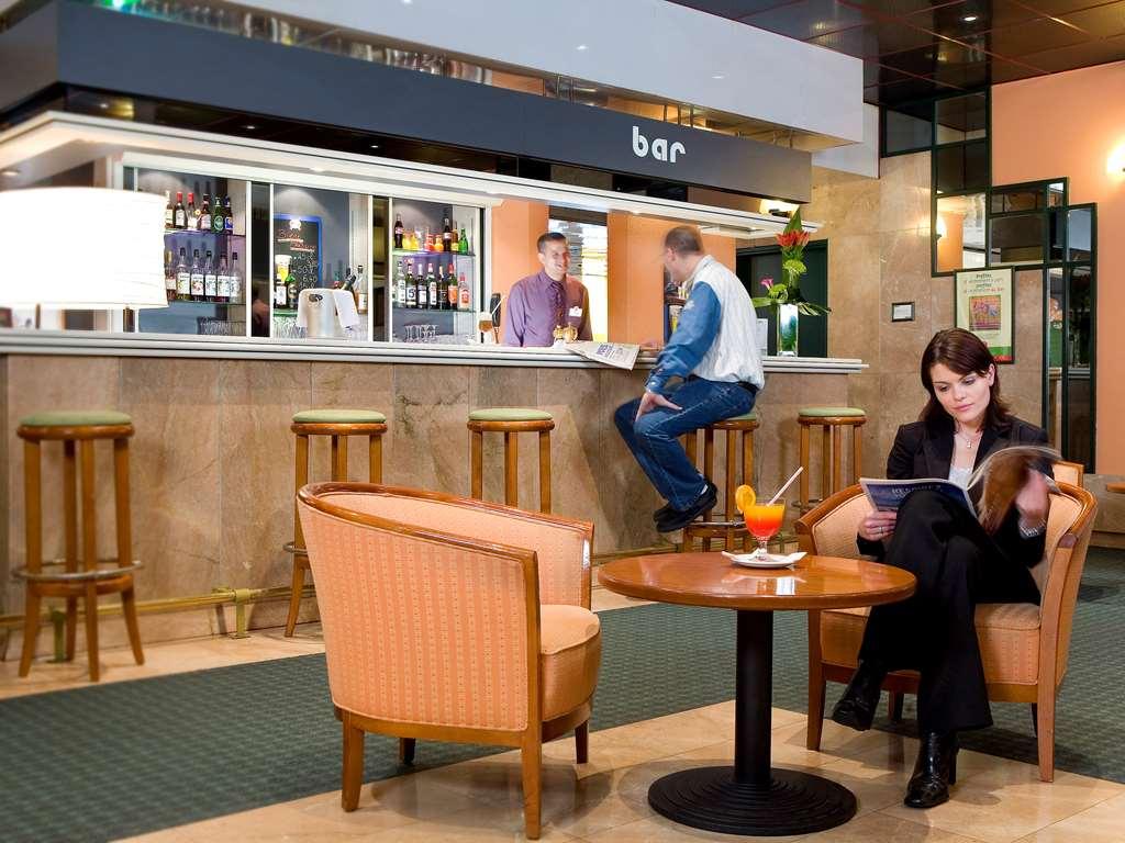 ไอบิส ปารีส ปอร์ เดอ แบร์ซี Hotel ชารองตอน-เลอ-ปองต์ ร้านอาหาร รูปภาพ