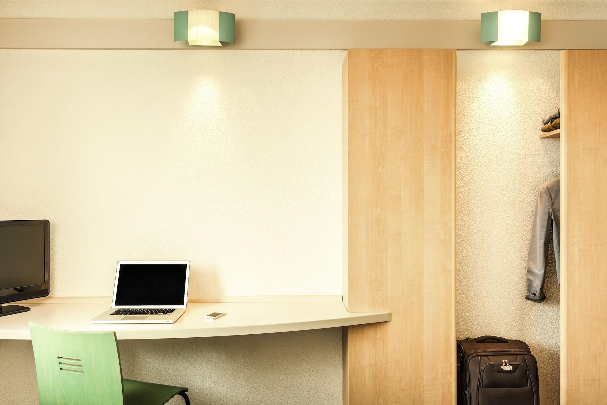 ไอบิส ปารีส ปอร์ เดอ แบร์ซี Hotel ชารองตอน-เลอ-ปองต์ ภายนอก รูปภาพ