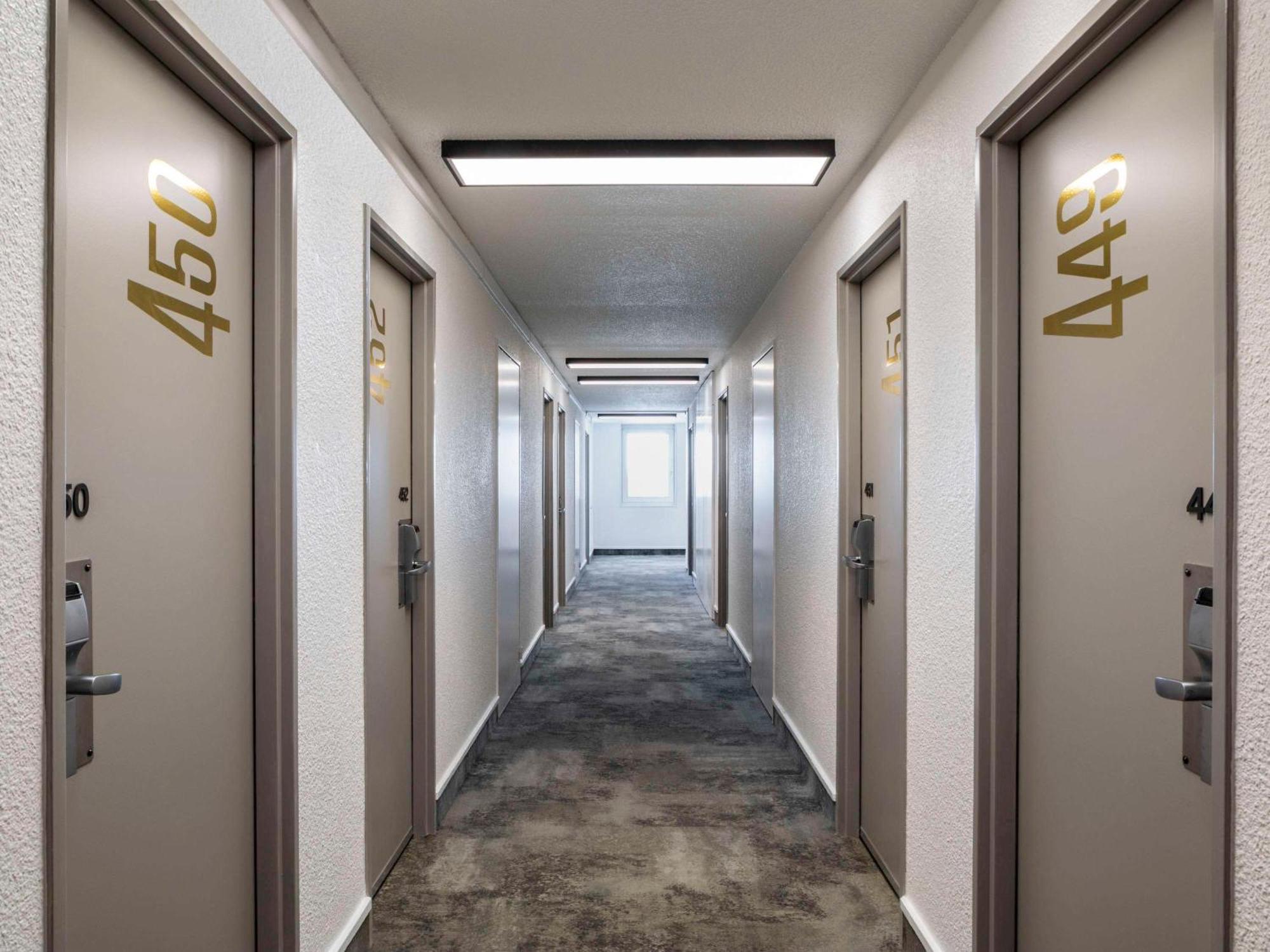 ไอบิส ปารีส ปอร์ เดอ แบร์ซี Hotel ชารองตอน-เลอ-ปองต์ ภายนอก รูปภาพ