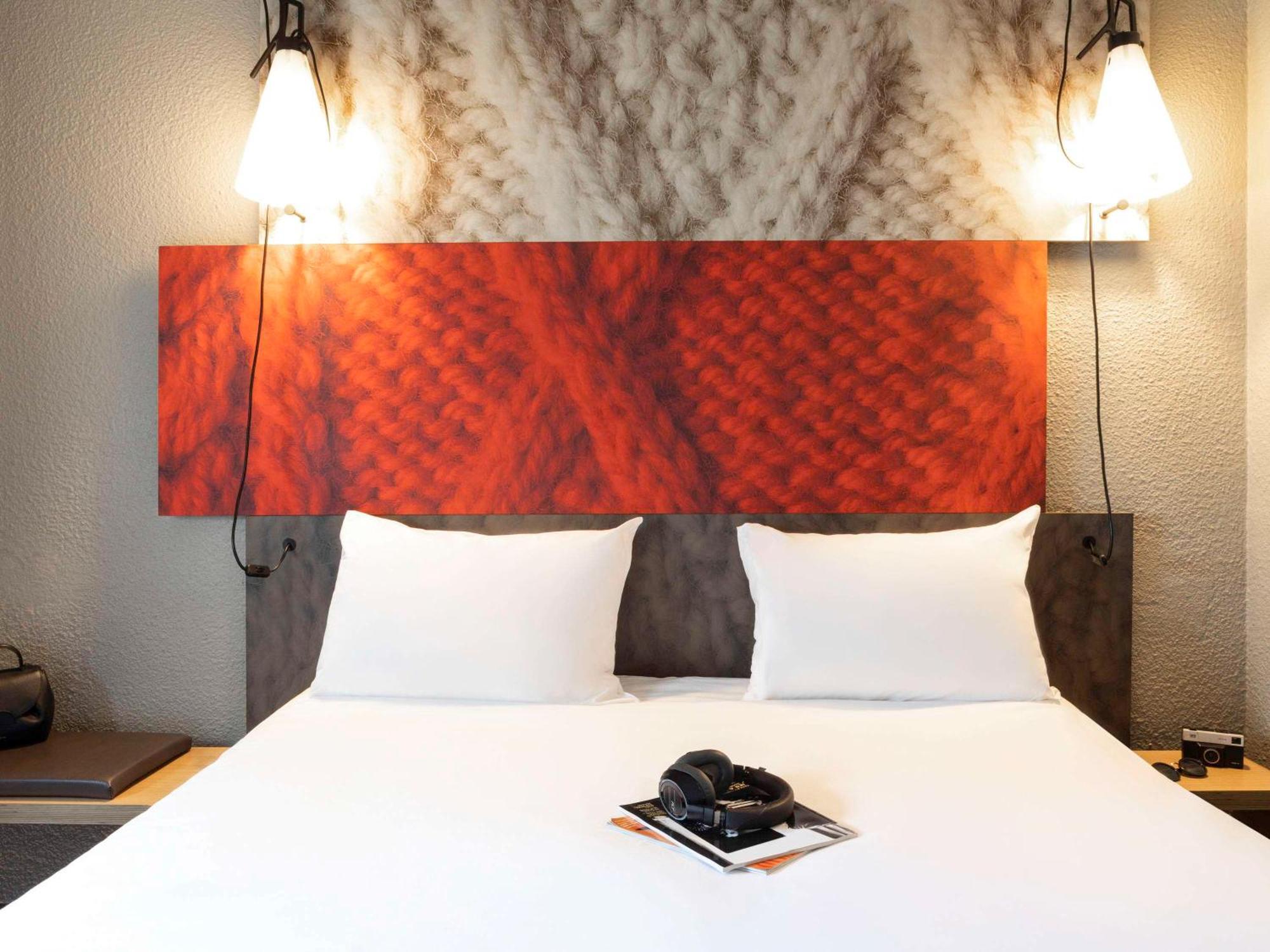 ไอบิส ปารีส ปอร์ เดอ แบร์ซี Hotel ชารองตอน-เลอ-ปองต์ ภายนอก รูปภาพ